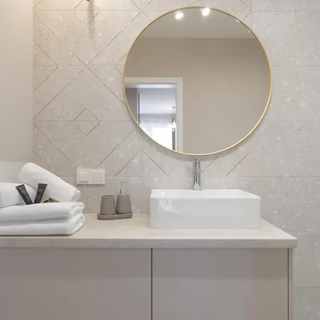 Citystay Lutomierska *