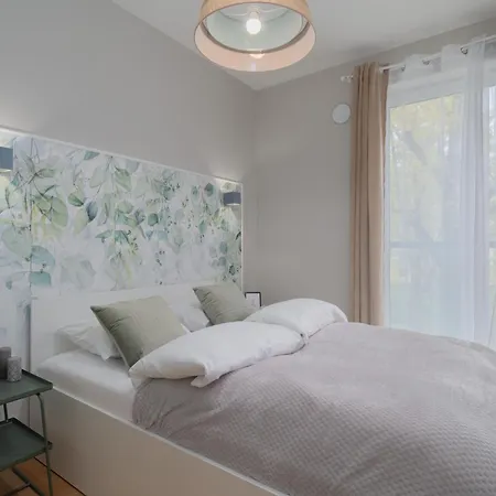 Citystay Lutomierska Apartamento *