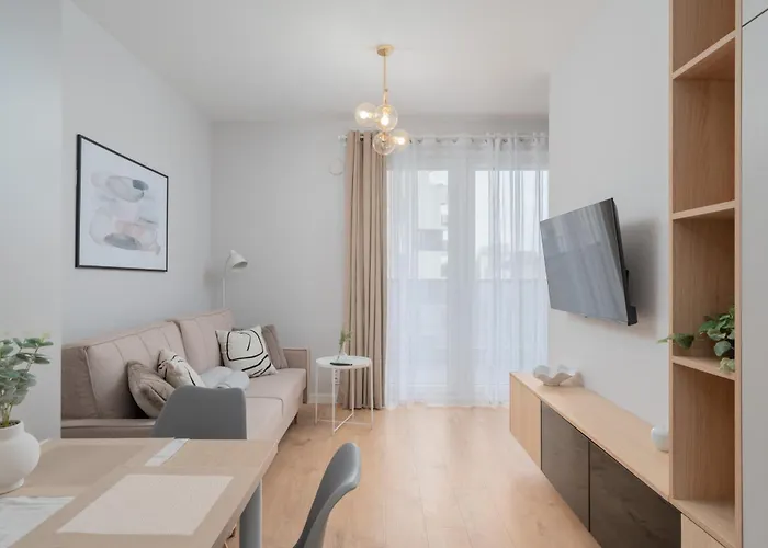 Citystay Lutomierska * وودج